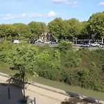 Cis Lamourelle Centre International De Sejour * Καρκασόν