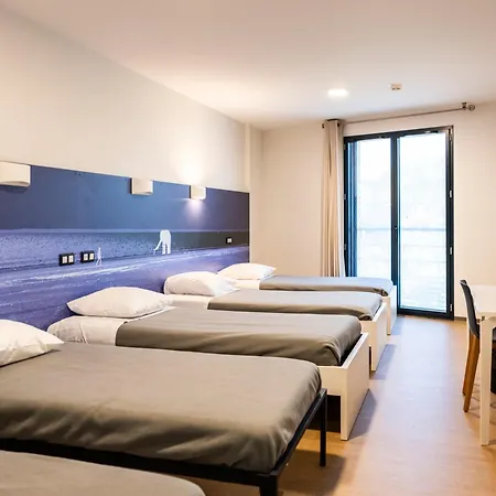 Cis Lamourelle Centre International De Sejour Hotel