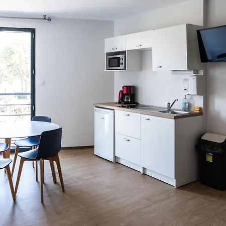 Cis Lamourelle Centre International De Sejour *