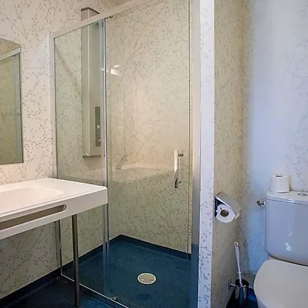 Hotell Cis Lamourelle Centre International De Sejour *