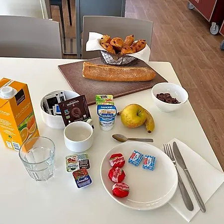 Hotell Cis Lamourelle Centre International De Sejour *