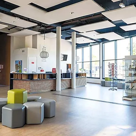 Hotell Cis Lamourelle Centre International De Sejour *